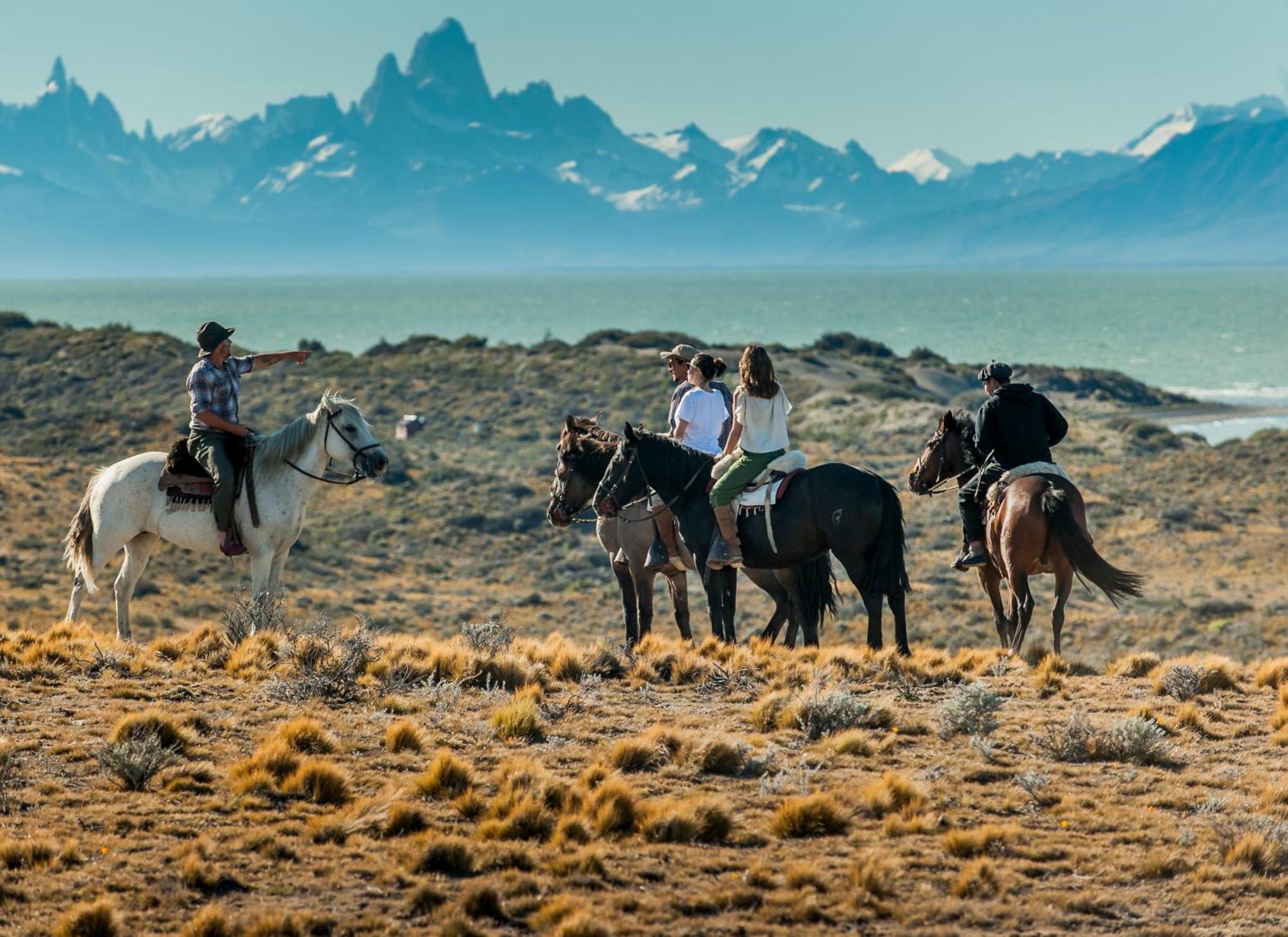 Estancia La Estela Lago Viedma ภายนอก รูปภาพ